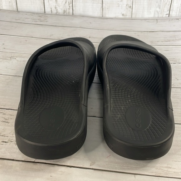 Oofos OOahh Black Slide - Picture 9 of 12